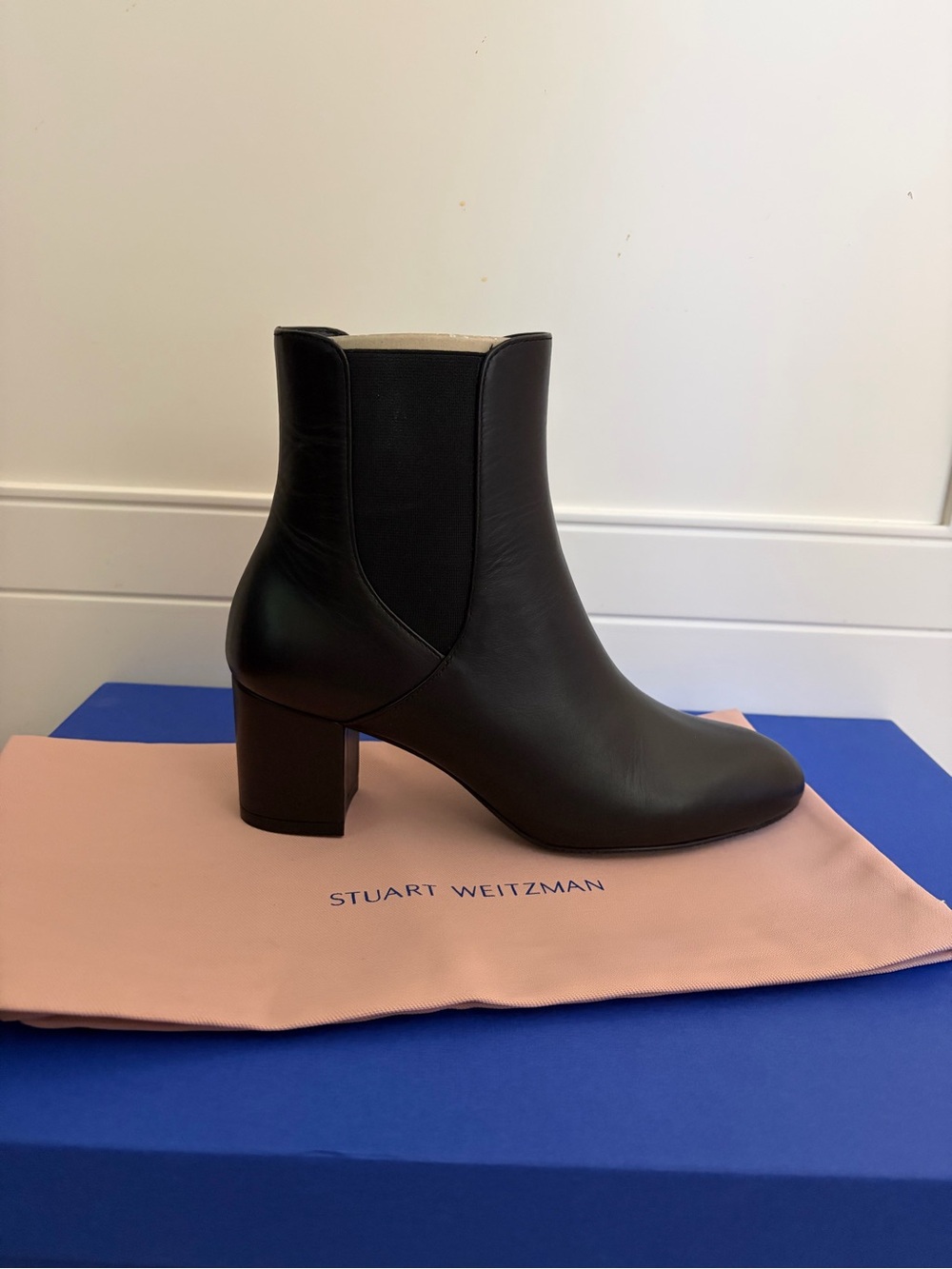 NWT Stuart Weitzman Yuliana 60 Chelsea (Block Heel Ankle Boot)